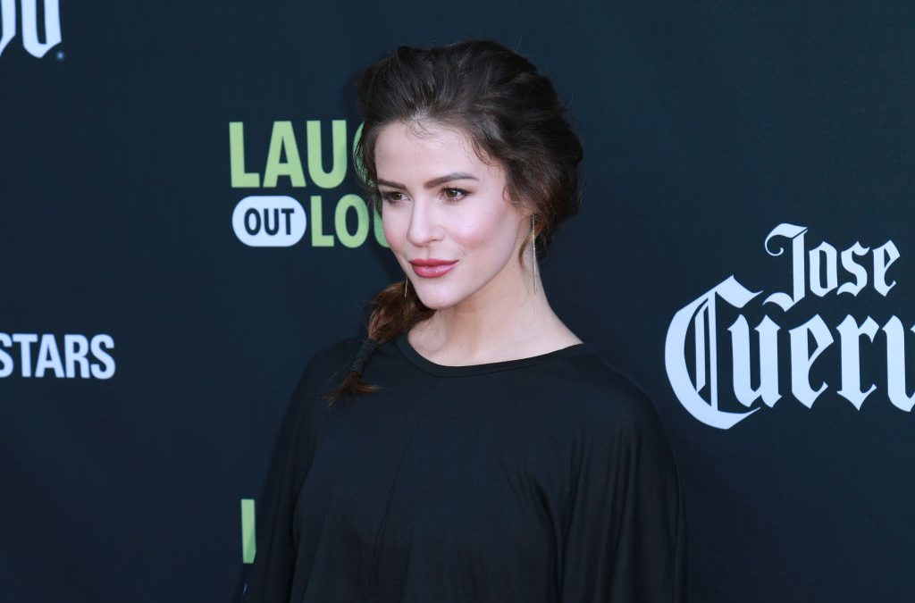 Days of Our Lives Actress Linsey Godfrey Opens Up About Life with Mental Illness: ‘I Knew I Wasn’t OK’